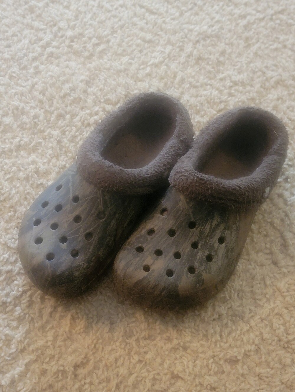 Crocs Classic Lined Clogs Camo Fleece Men's 8 Women's 10